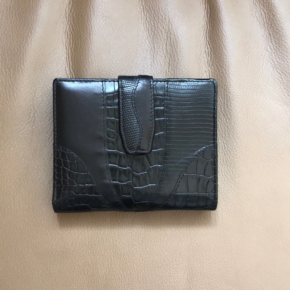 Lodis leather wallet with removable card holder.